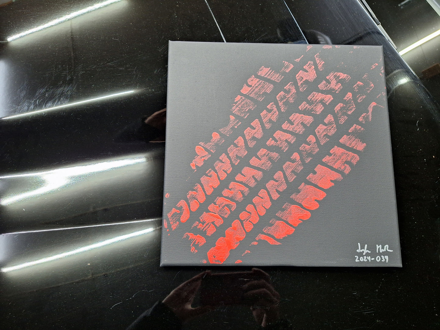 Peinture sur toile de bande de roulement de pneu KITT 12"x12" (plusieurs choix disponibles)